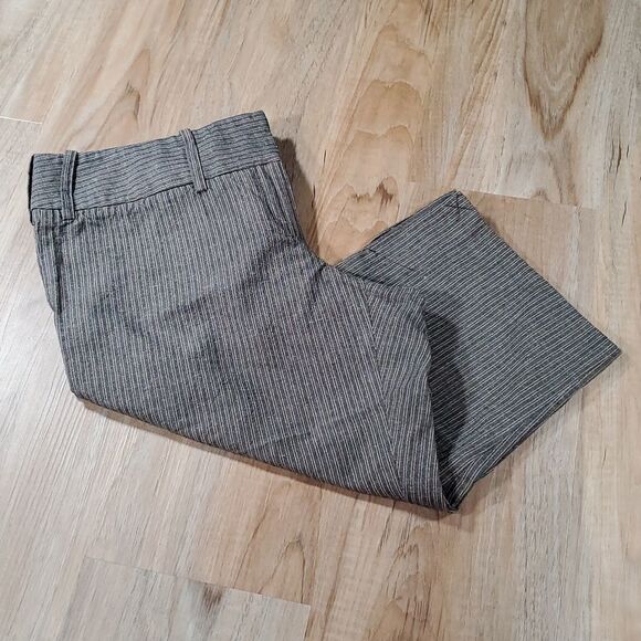 🔹️The Limited Brown Pinstripe Drew Fit Crop Pants Size 10/30 - Picture 1 of 9
